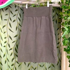 American Apparel 100% cotton stretchy pencil skirt